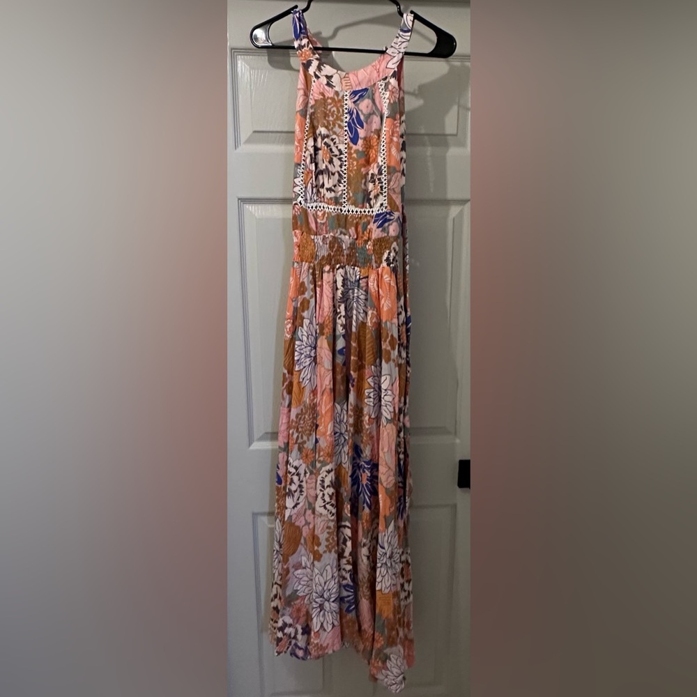 Petal & Pup Newell Maxi Dress